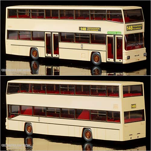 BVG MAN D89 beige